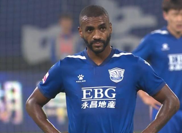 天天盈球官网-穆里奇成为沧州雄狮队长 第二队长人选竞争激烈